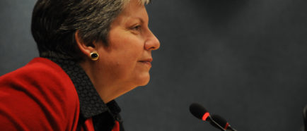 DHS Secretary Janet Napolitano visits FEMA Headquarters