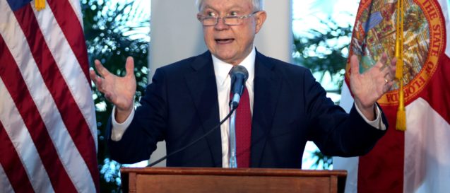 FISCAL GENERAL DE EE.UU., JEF SESSIONS, HABLA EN MIAMI SOBRE DELINCUENCIA EN CIUDADES SANTUARIO