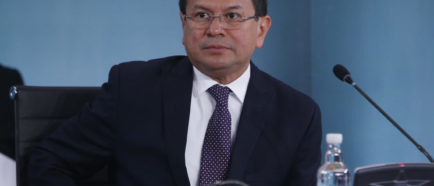 ministro de El Salvador, Hugo Martinez