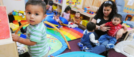 Centro educativo infantil da esperanza de superación a hijos de campesinos