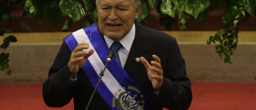 PRESIDENTE SALVADOREÑO