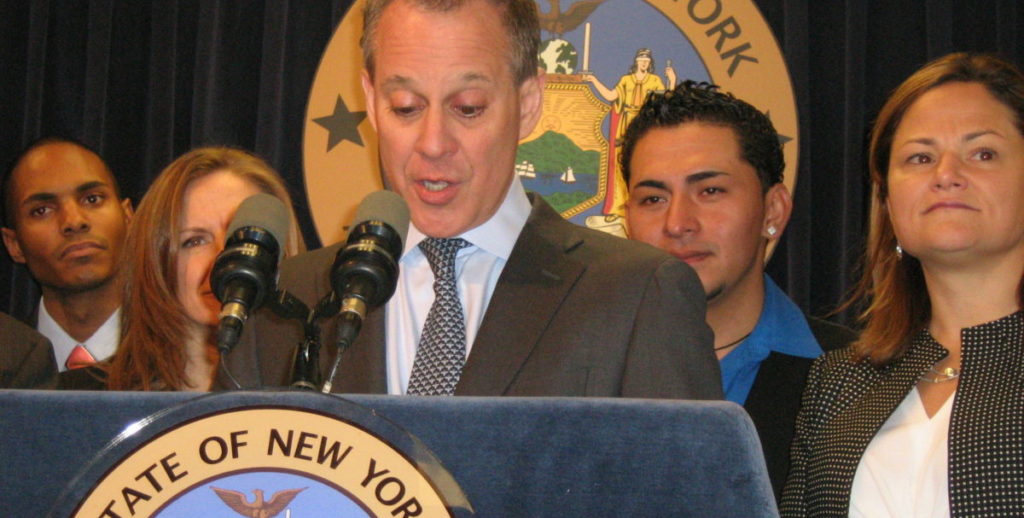 Fiscal de NY, Eric Schneiderman