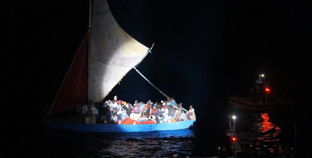 Guardia Costera  balsas repatriados botes