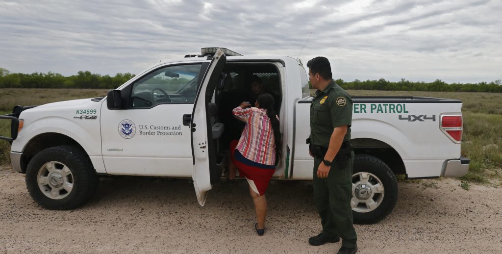 patrulla fronteriza CBP inmigrantes arrestos detenciones