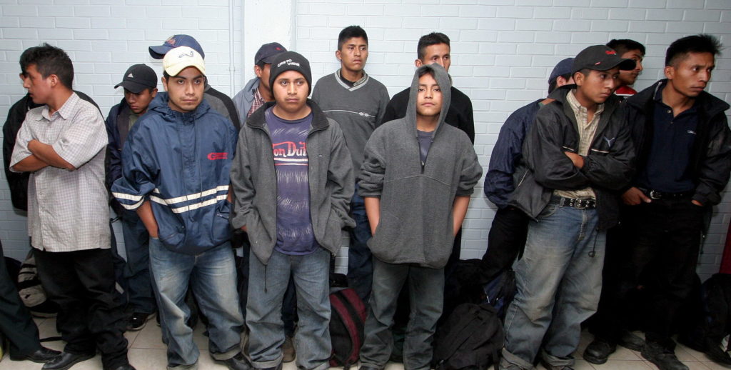 INMIGRANTES detenciones frontera arrestos