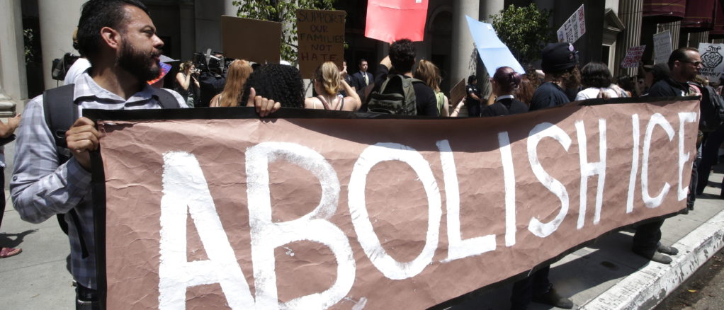 Manifestación contra el fiscal estadounidense y la política de inmigración del Gobierno Trump