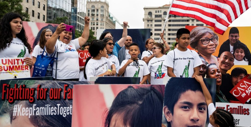 reunificacion familiar  familias inmigrantes protestas