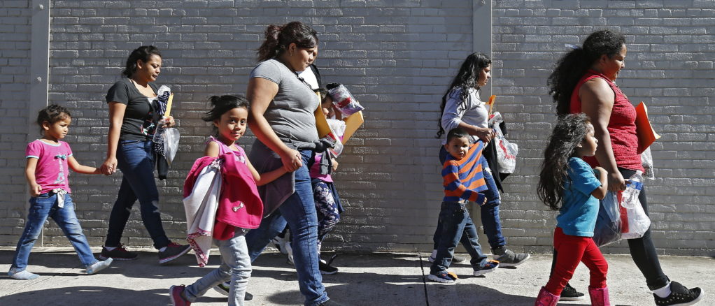 Inmigración frontera inmigrantes EEUU protesta menores familias