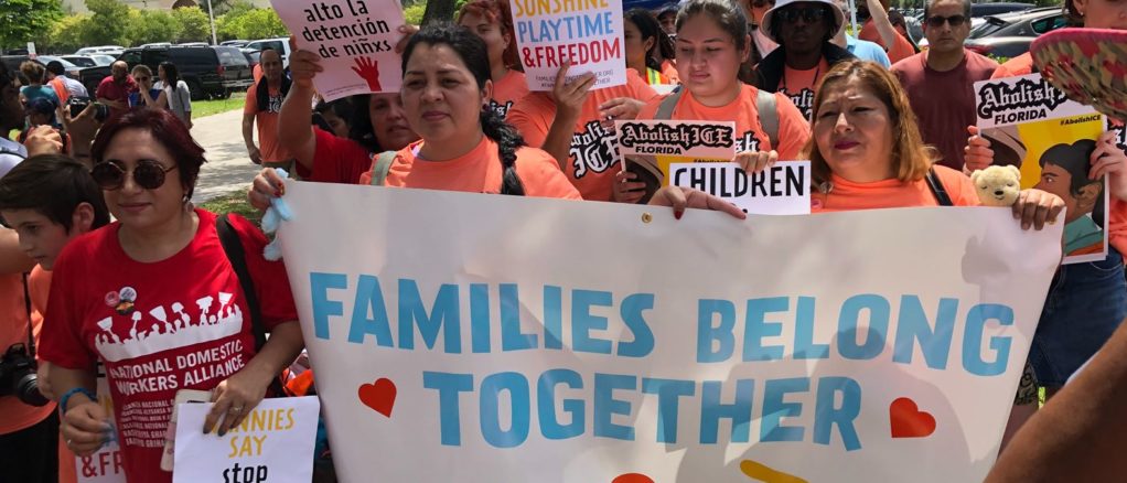 protestas familias menores  separacionfamiliar