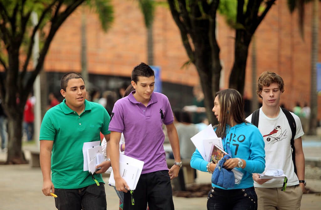 estudiantes-universidad