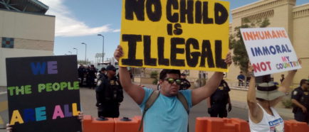 Protestas contra separación familiar en frontera sur de Estados Unidos