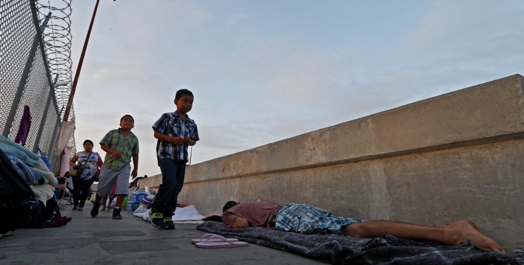 Inmigración en la frontera entre EE.UU. y México