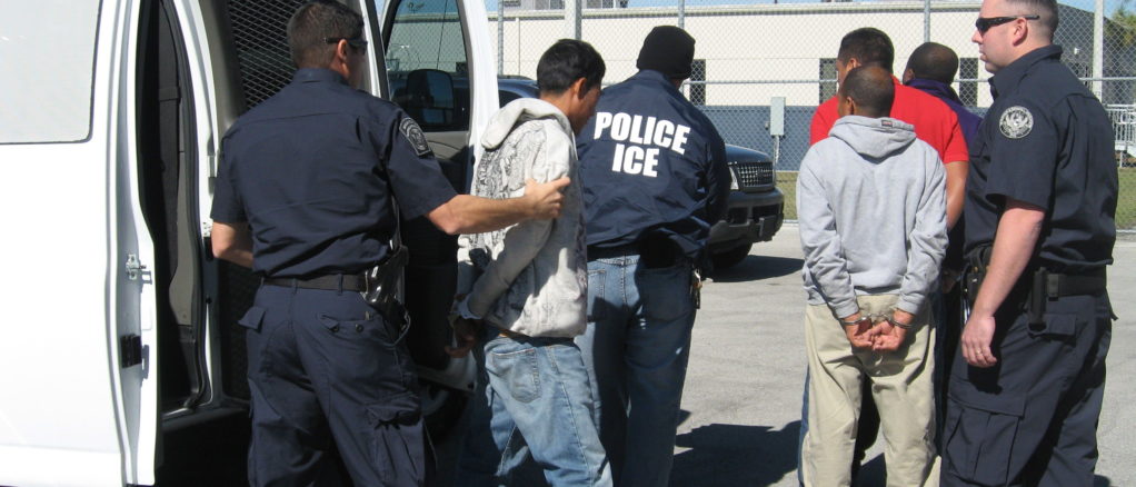 Detienen a 95 inmigrantes indocumentados, la mayoría con antecedentes penales