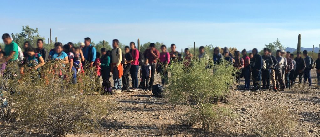 CBP detiene a 163 indocumentados en la frontera de Arizona con México