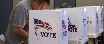 VOTACIÓN EN PACIFIC PALISADE, CALIFORNIA