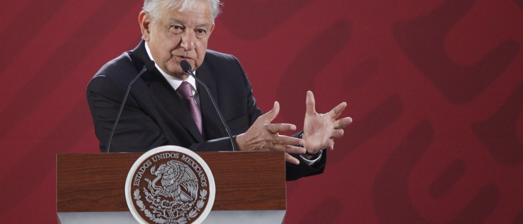 López Obrador considera “asunto interno” amenaza de Trump de cerrar frontera