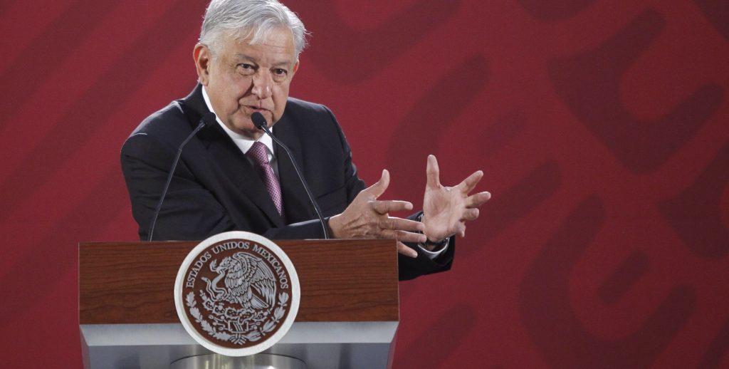 López Obrador considera “asunto interno” amenaza de Trump de cerrar frontera