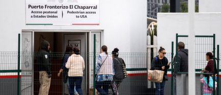 Supremo de EEUU rechaza peticiÛn de Trump para aplicar restricciones al asilo