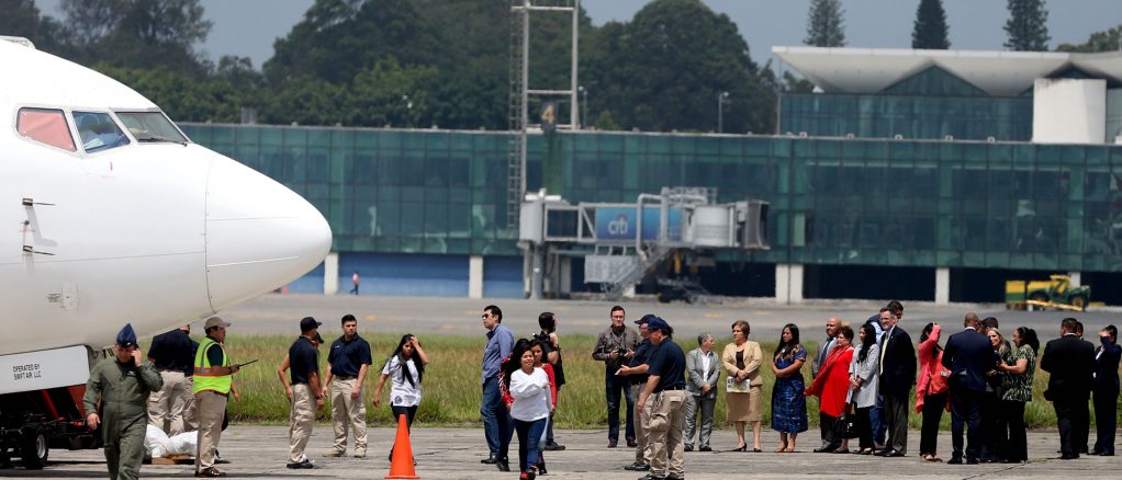 EEUU TEME REPUNTE DE LA MIGRACI”N CENTROAMERICANA Y EXTREMAR¡ DEPORTACIONES