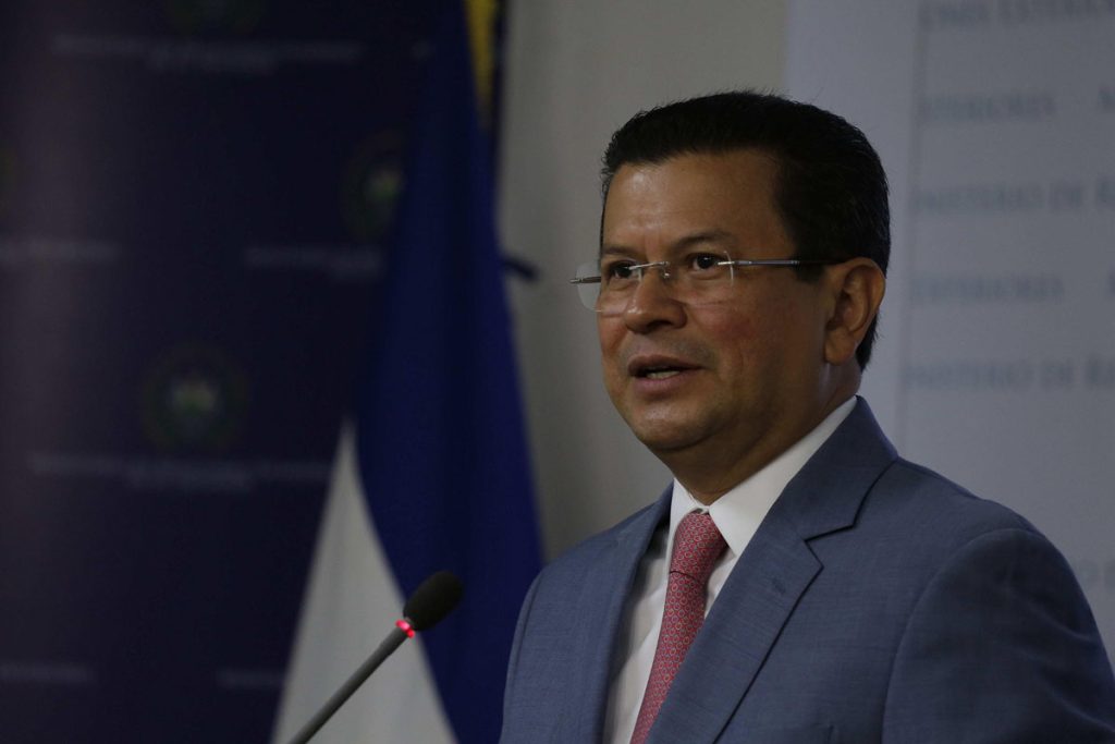 EL SALVADOR INSISTIRÁ EN EL CONGRESO DE EE.UU. SI SE NIEGA PRÓRROGA DE TPS