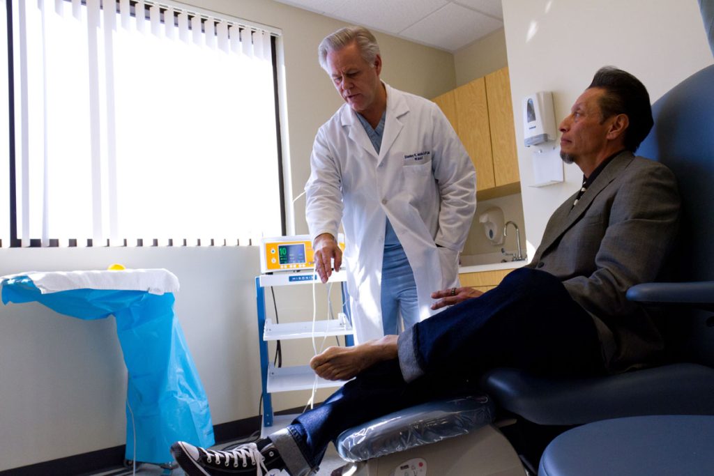 MÉDICOS SE UNEN EN CALIFORNIA PARA EVITAR AMPUTACIONES EN DIABÉTICOS LATINOS