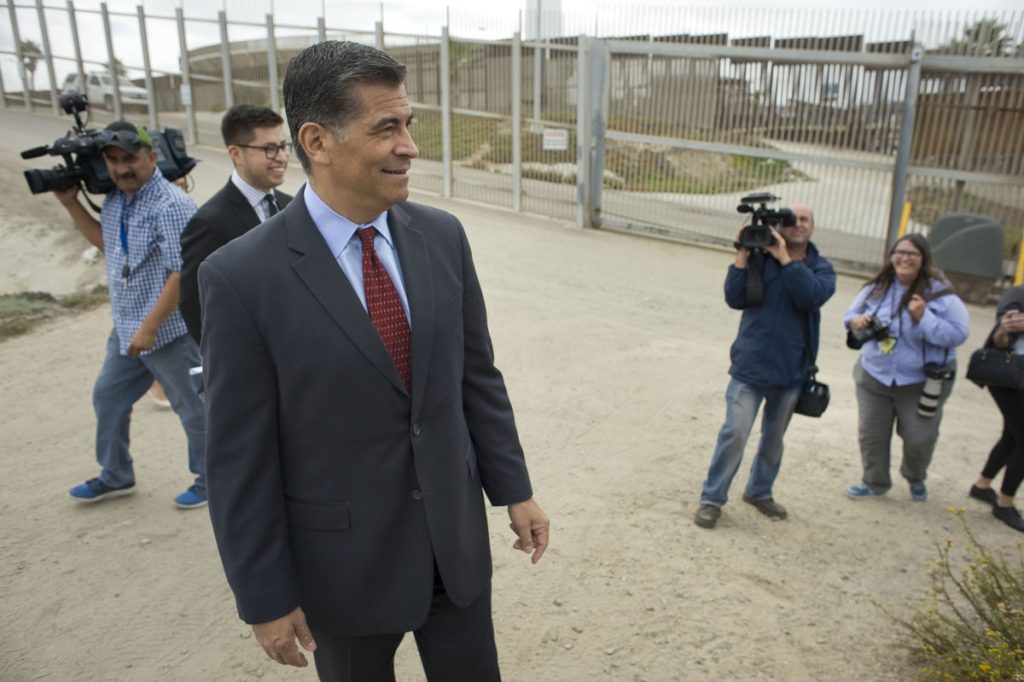 California demanda a Trump para impedir los prototipos del muro con México