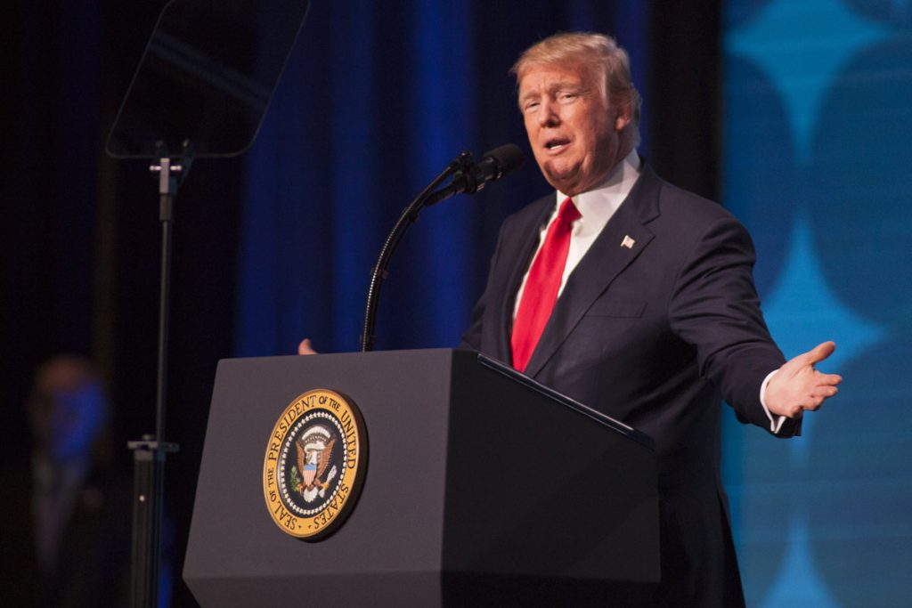 El presidente Donald J. Trump habla en convención de agricultores