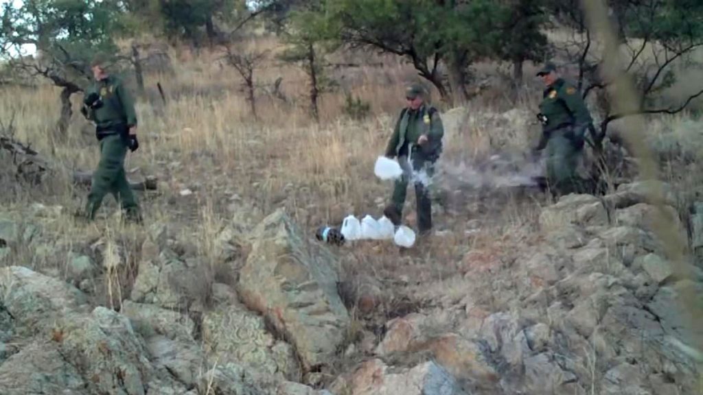 Acusan a Patrulla Fronteriza de EEUU de dañar ayuda para indocumentados