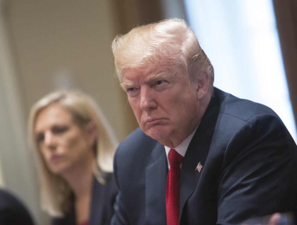 Trump destaca la "amenaza" de la Mara Salvatrucha en pleno debate migratorio