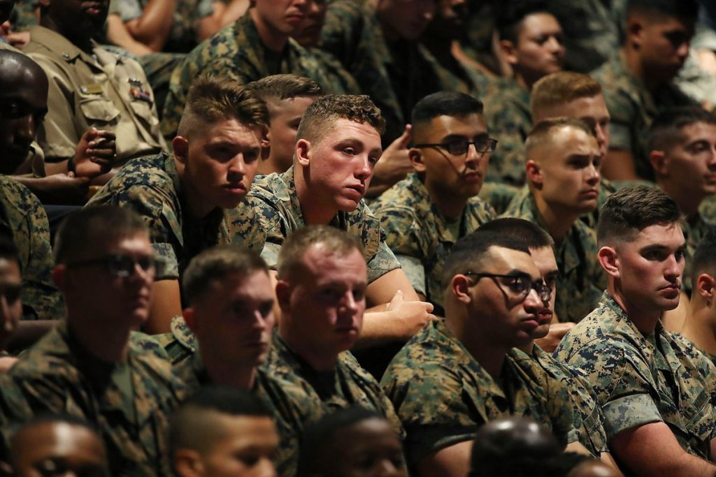 Presidente Trump habla sobre la estrategia en Afganistán y el sur de Asia, desde Fort Myer en Arlington, Virginia