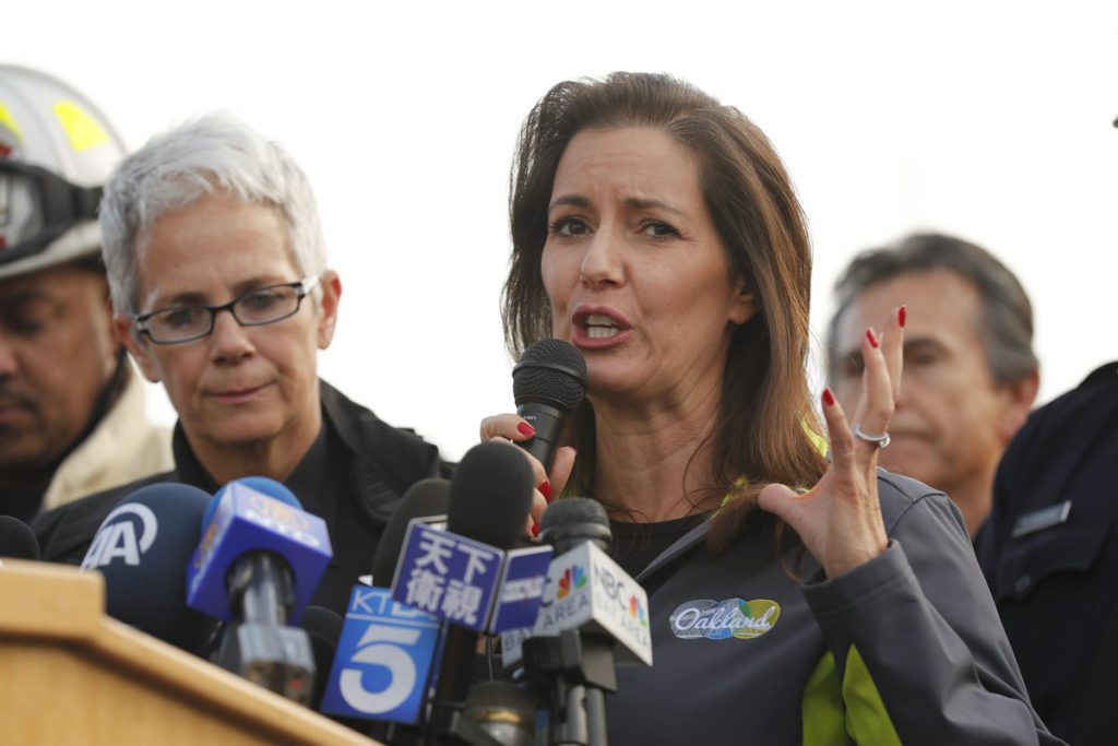Oakland warehouse fire kills at least 30 people