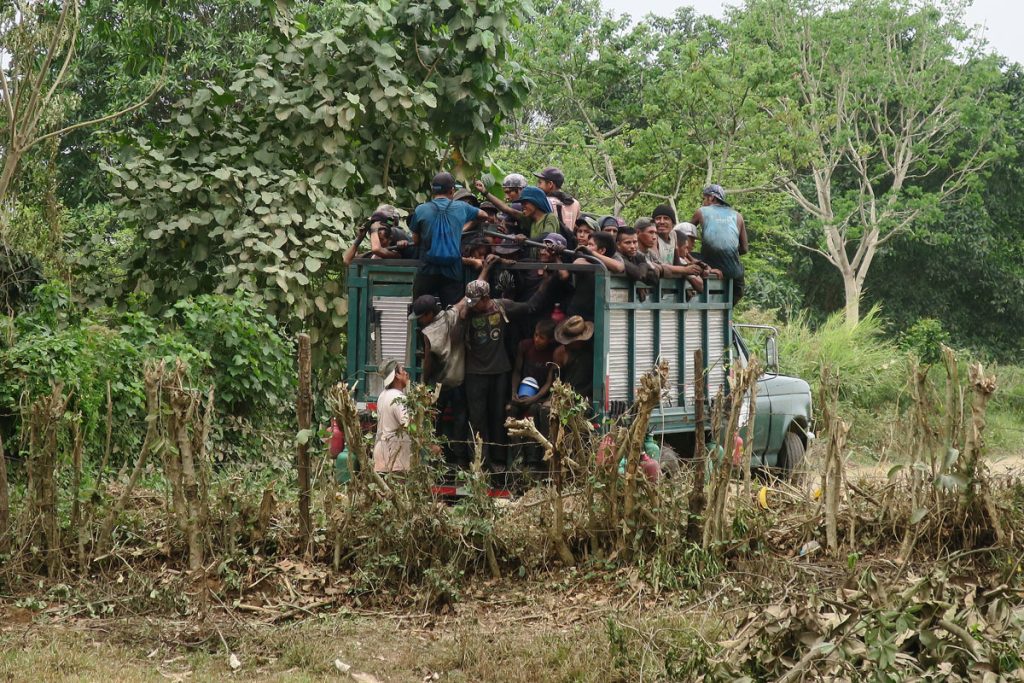 Corte de caña de azúcar, duro trabajo para migrantes guatemaltecos en México
