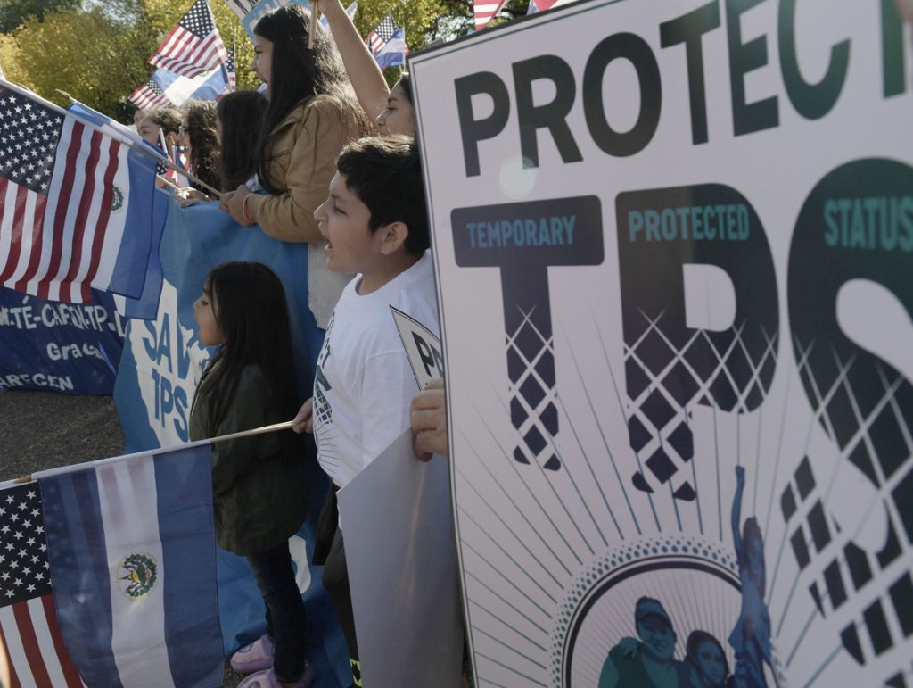 MANIFESTACIÓN EN WASHINGTON EN DEFENSA DE FAMILIAS CON TPS