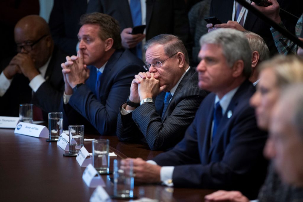 Trump apuesta por impulsar reforma migratoria una vez que se reemplace DACA