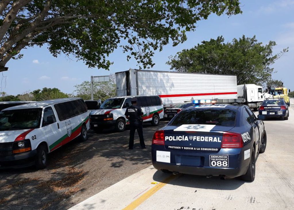 Interceptan a 136 migrantes centroamericanos, incluidos 49 menores en México