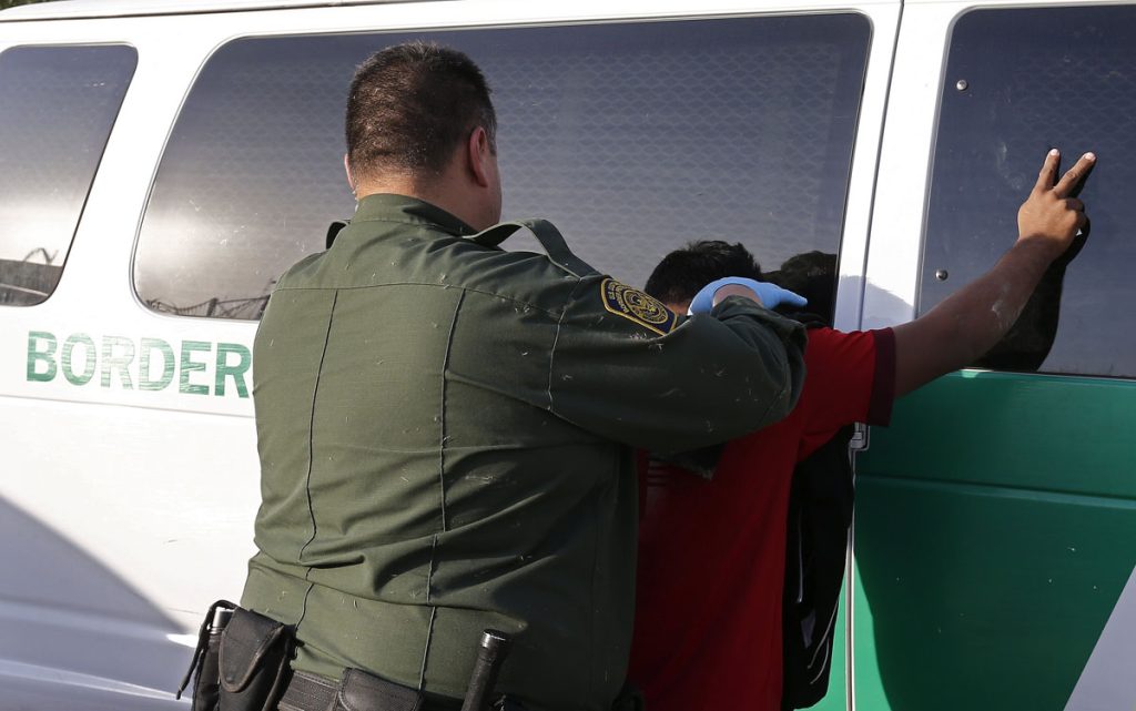 PATRULLAS FRONTERIZAS DE EE.UU. EN LA FRONTERA CON MÉXICO
