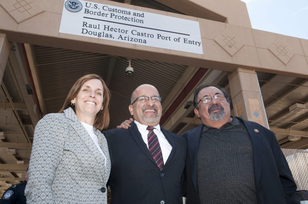NOMBRAN PUERTO DE ENTRADA EN HONOR A PRIMER GOBERNADOR HISPANO DE ARIZONA