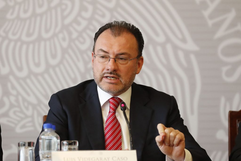 México califica de "cruel e inhumana" la política migratoria de EE.UU.