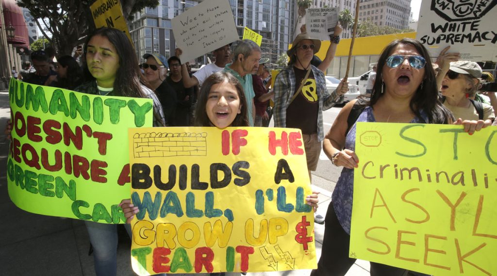 Manifestación contra el fiscal estadounidense y la política de inmigración del Gobierno Trump