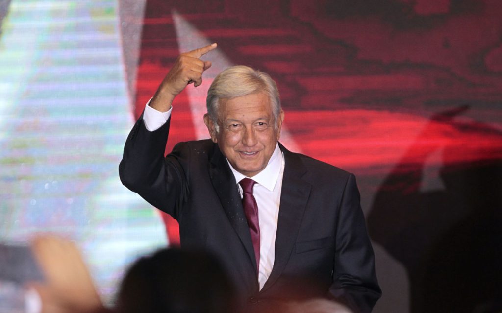 López Obrador gana la Presidencia de México y oponentes admiten la derrota