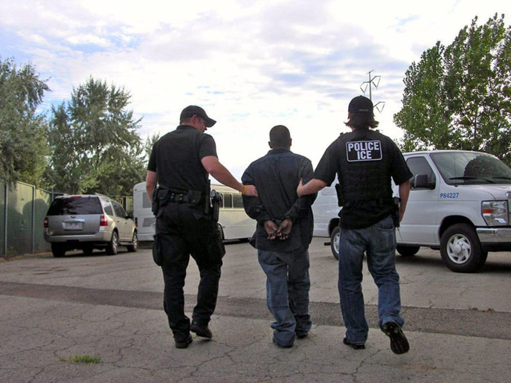 Arrestaazn a 158 pandilleros indocumentados durante operativo en Utah
