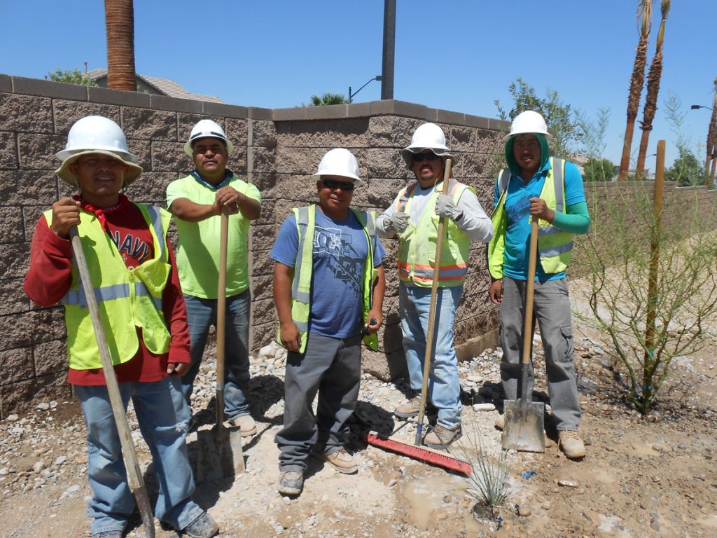 COMUNIDAD LATINA EN LAS VEGAS SUPERANDO TODAS LAS DIFICULTADES