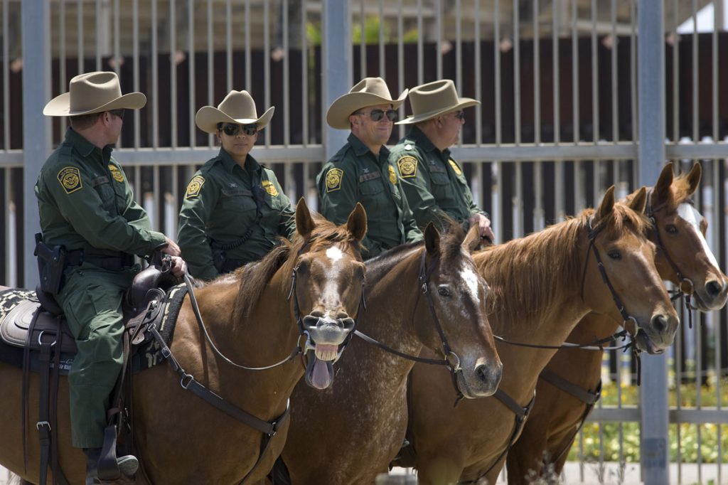 EEUU enjuiciará a indocumentados que crucen la frontera y separará a niños