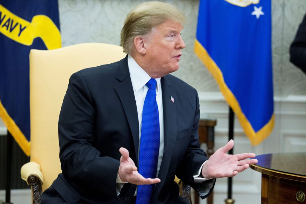 El presidente de Colombia llega a la Casa Blanca para reunirse con Trump