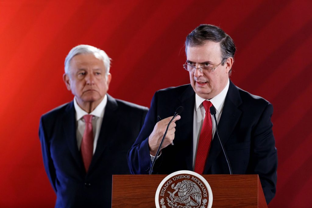 Gobierno presenta plan para proteger y dar más derechos a mexicanos en EE.UU.