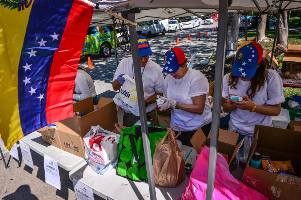 Recolección de ayuda para Venezuela en Miami