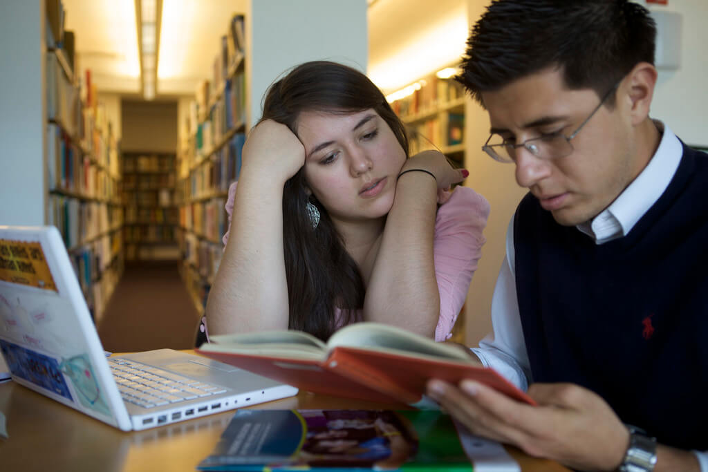 estudiantes-latinos