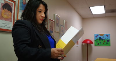 inmigrante-en-houston-comparte-como-supero-el-temor-a-denunciar-la-violencia-domestica-video