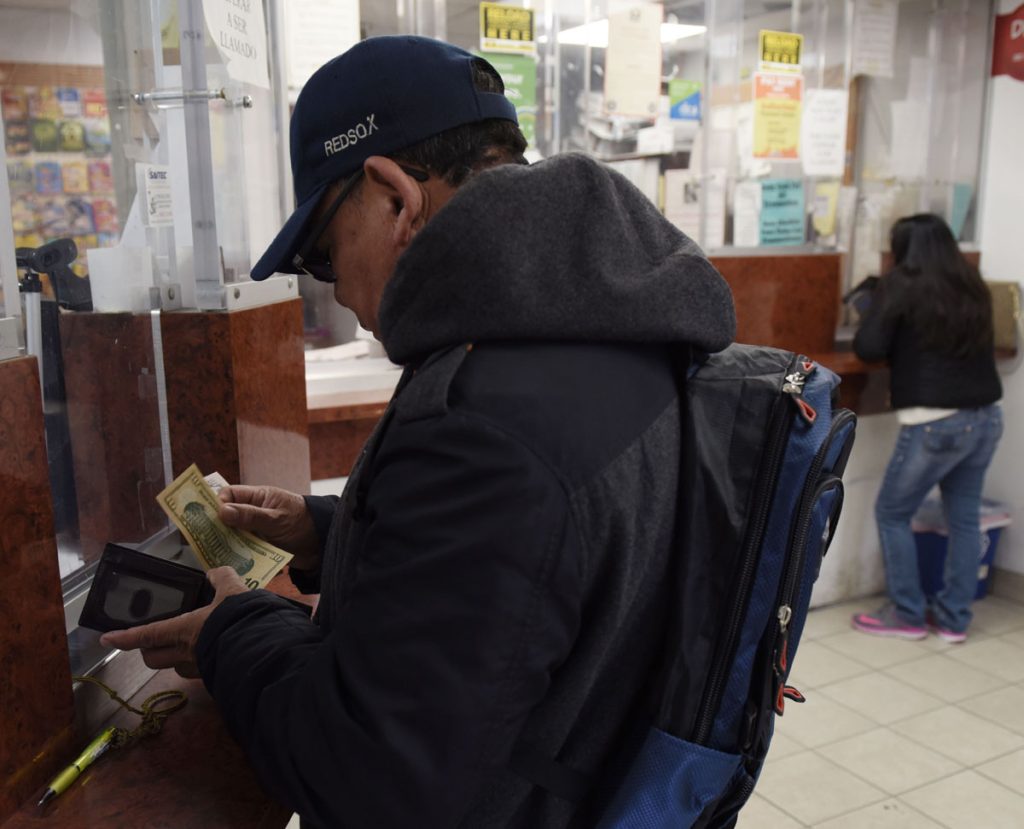 ENVIO DE REMESAS DE LATINOAMERICANOS DESDE EEUU